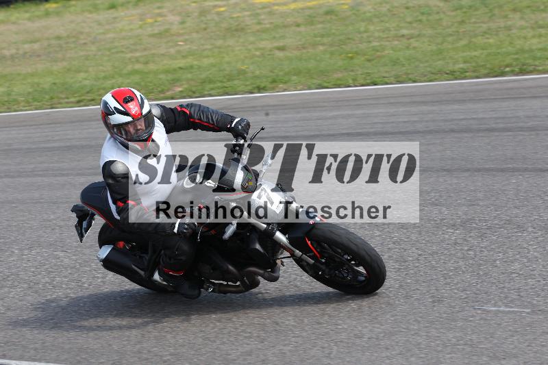 /Archiv-2022/06 15.04.2022 Speer Racing ADR/Instruktorengruppe/7-1